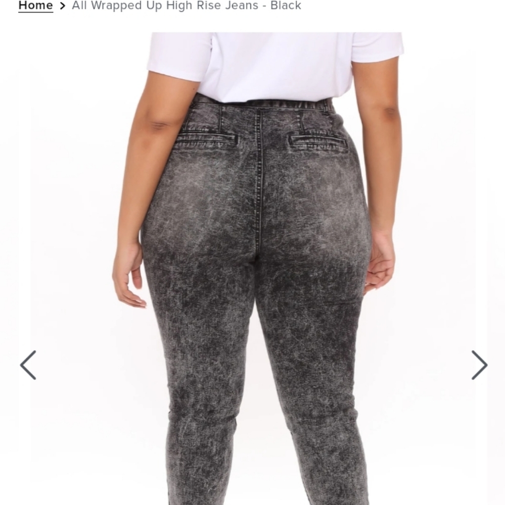 Wrapped Up High Rise Jeans - Black